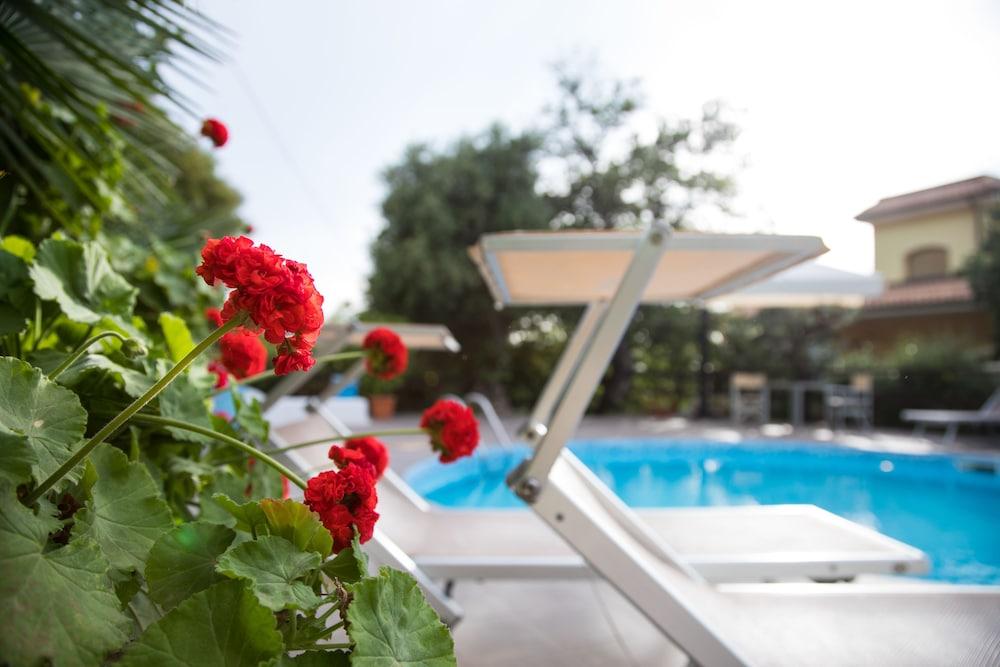 Hotel Cannamele Resort Parghelia Eksteriør billede